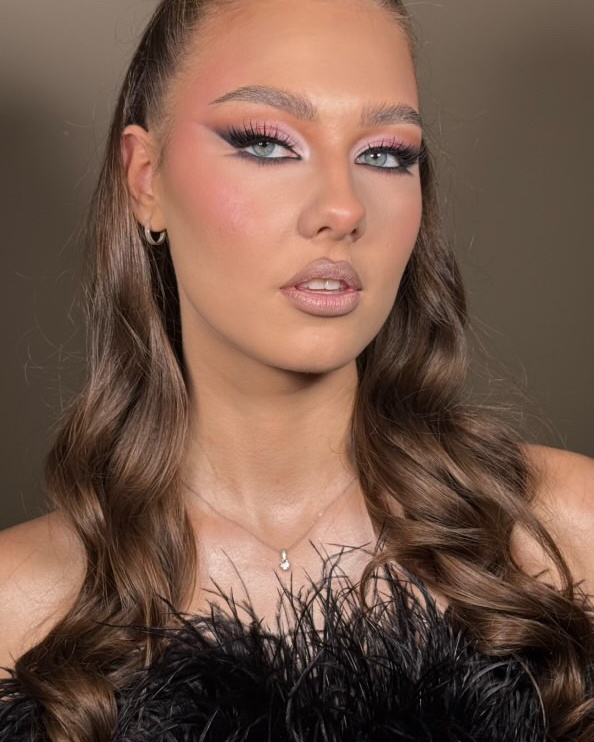 Curs makeup 1 la 1 individual la W Beauty Academy Cluj-Napoca